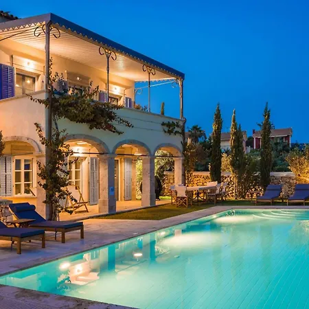 Villa Delightful Kefalonia 5 Bedrooms Panoramic Sea Mountain Views Atsoupades